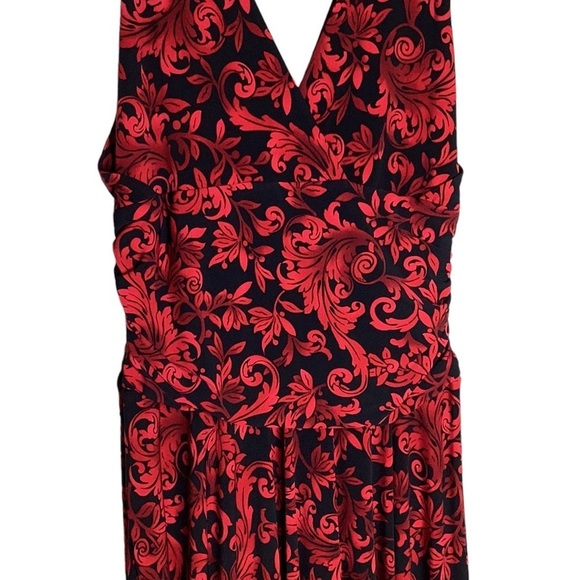 Peter Nygard Red/Black Print Sleeveless Ruched Waist V-Neck Dress in Size 16 - Picture 8 of 14